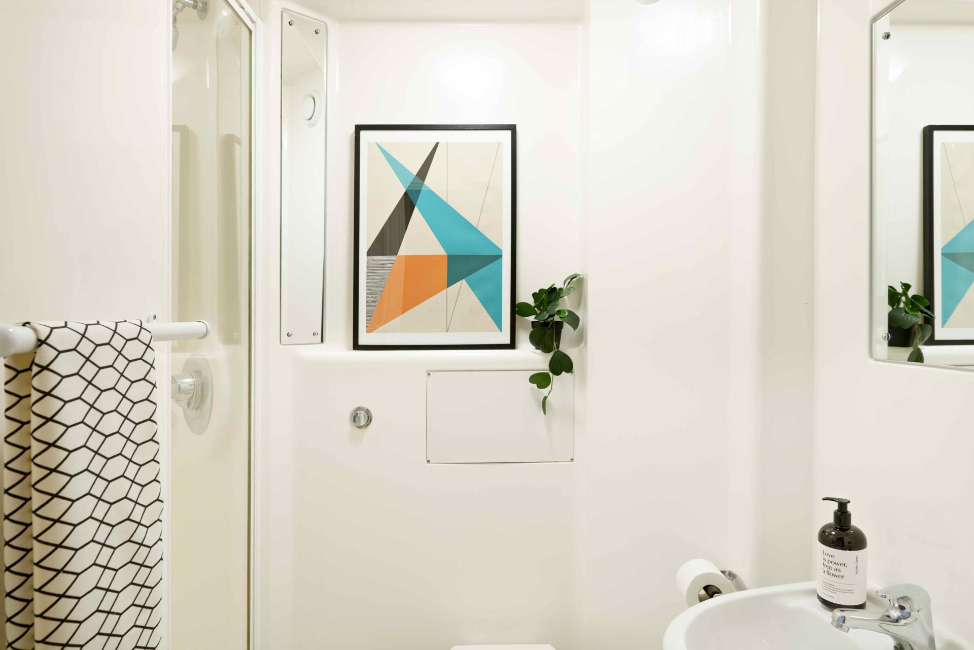 258_DISCO HEIGHTS ENSUITE BATHROOM 0053