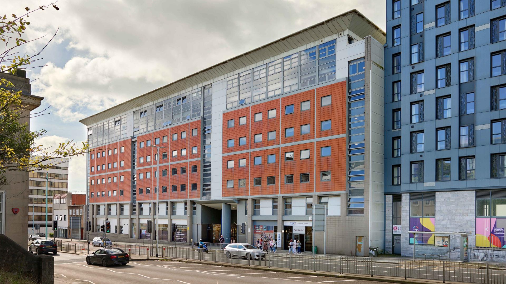 CS Disco Height_Exterior